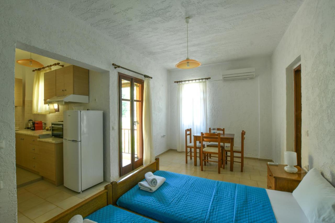 Galini Apartments Achlia Exterior photo